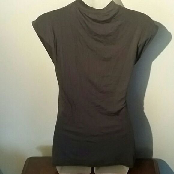 Rue 21 top - Picture 2 of 4